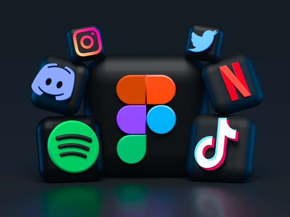 I will do your social media marketing and content creator