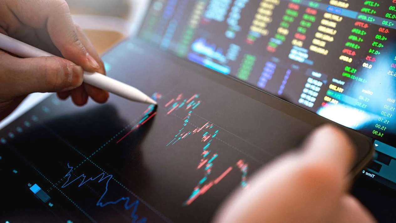 Trading strategy for Cryptocurrency ، Forex and stock