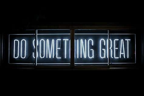 Bilingual/Multilingual (EN/DE/FR/ES) Editor & Business Writer | Delivering Culturally Nuanced, SEO-Optimized Content
