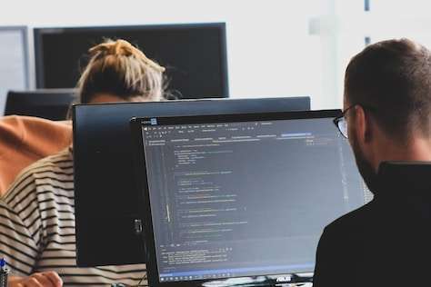 PHP Script editor/MySQL database creator/editor