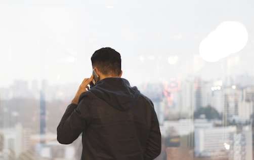 Customer service provider