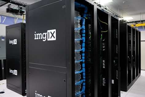 🛠️ I will set up monitoring and backup solutions on your Linux servers
